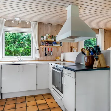 Myrna - 300m From The Sea By Interhome Holiday home